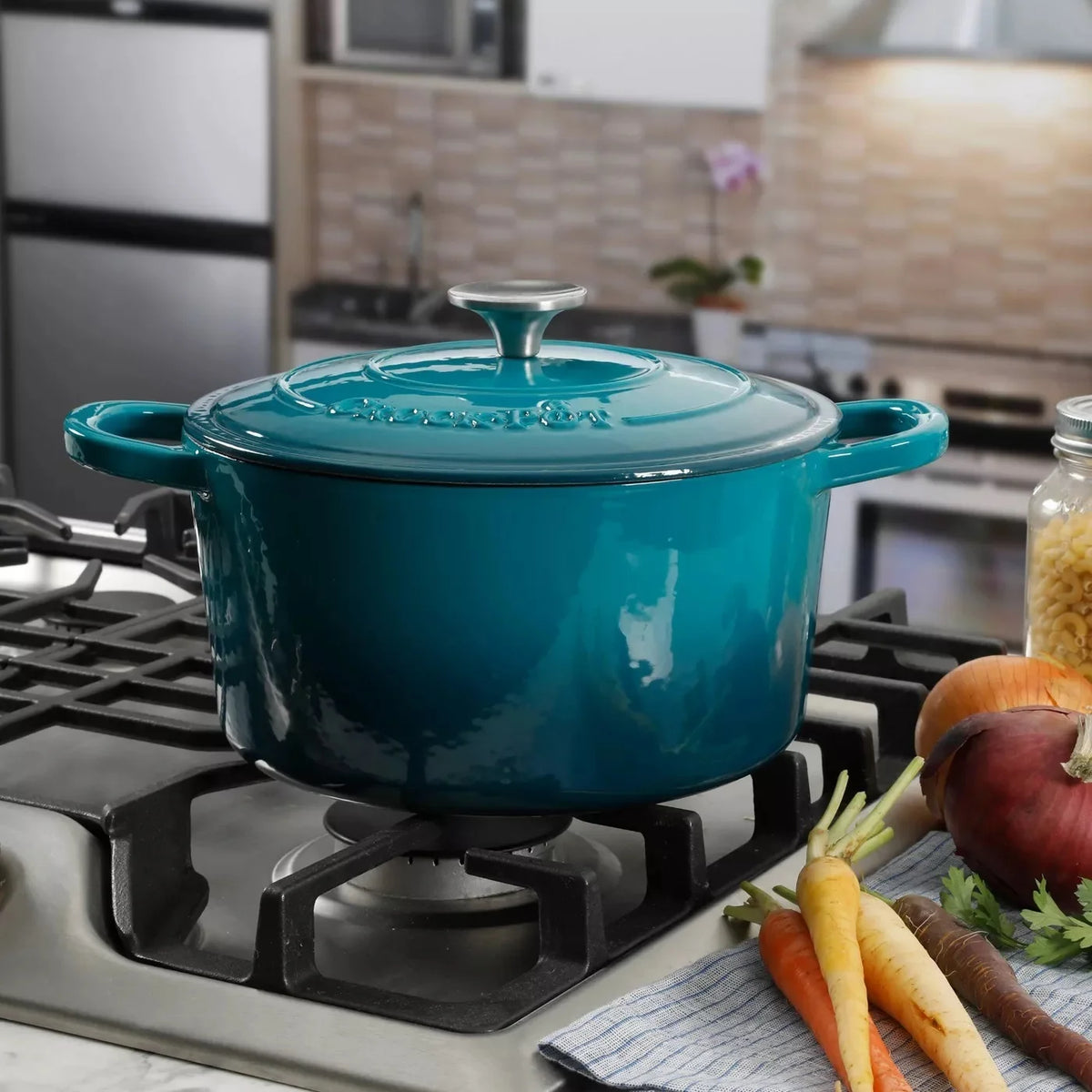 3.5 Quart Cast Iron Pan with 5 and 7 Quart Covered Dutch Ovens K8551