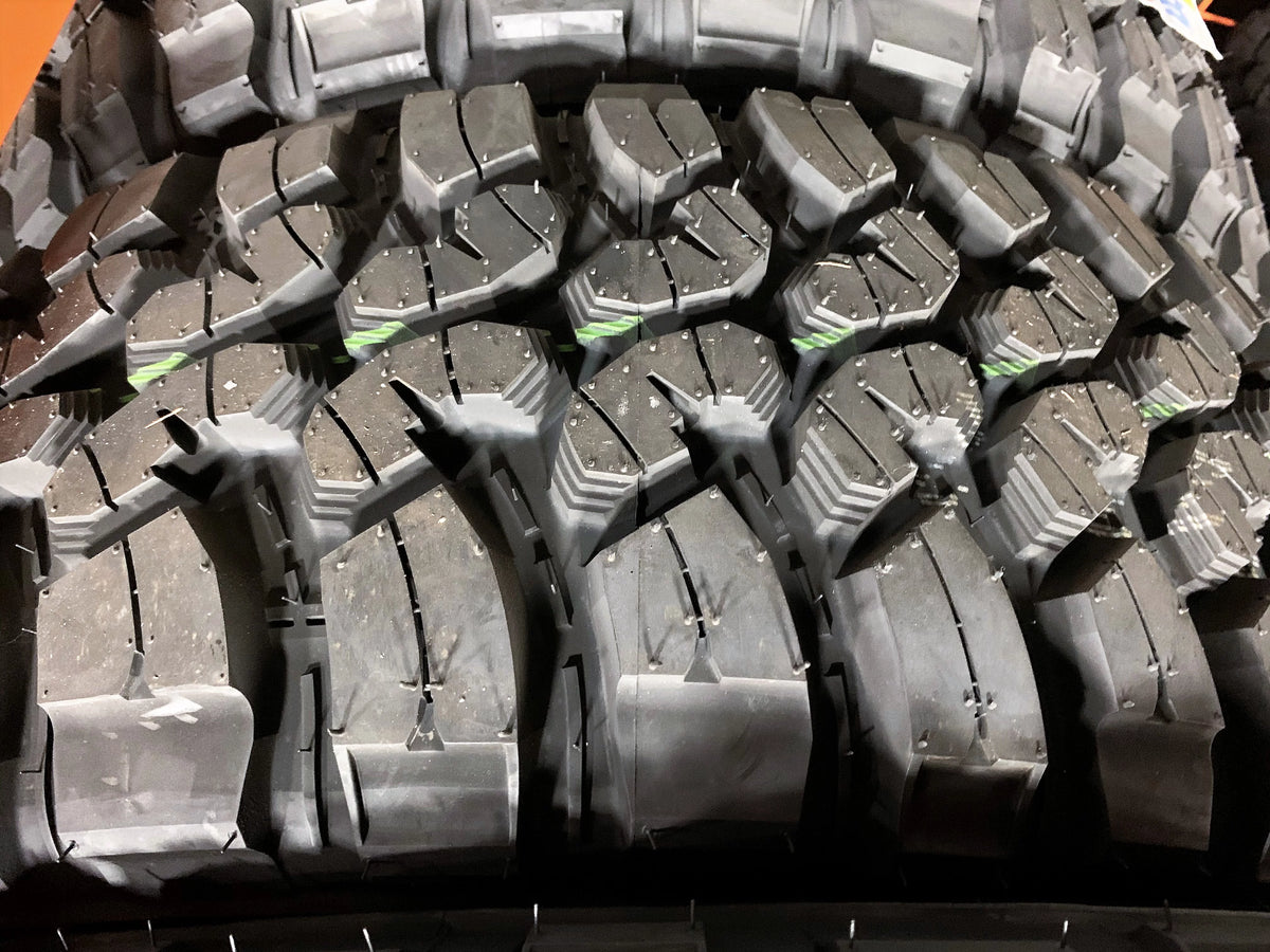 Set of 4 Mud Tires A504