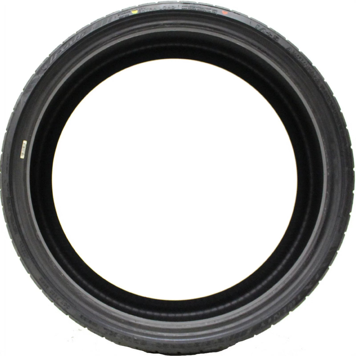 255/40ZR20 101W XL Passenger Tire Z8343