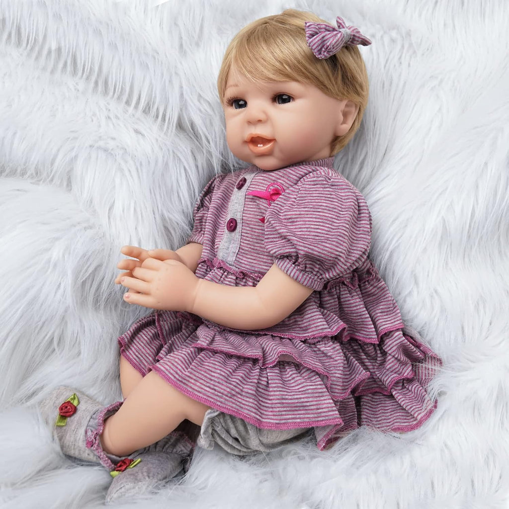 22 Inch Realistic Silicone Reborn Baby Doll with Accessories Y149230