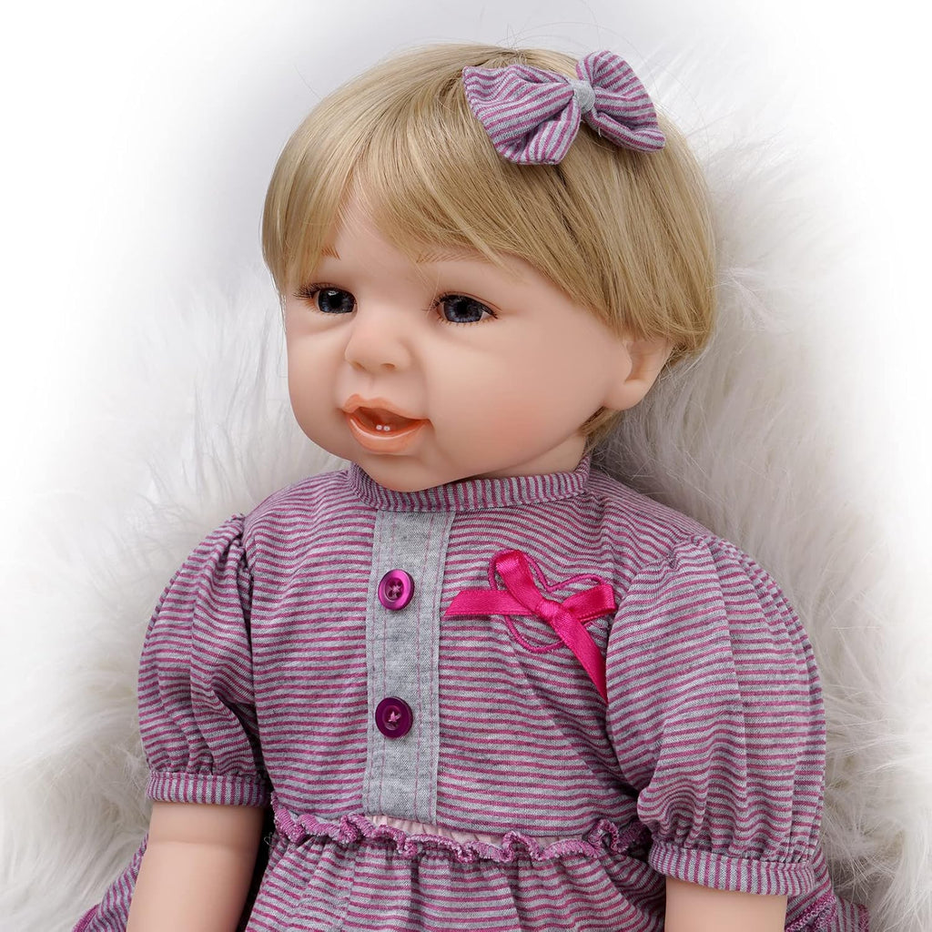 22 Inch Realistic Silicone Reborn Baby Doll with Accessories Y149230