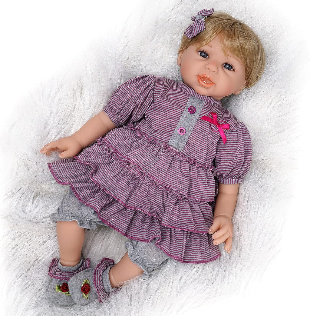 22 Inch Realistic Silicone Reborn Baby Doll with Accessories Y149230