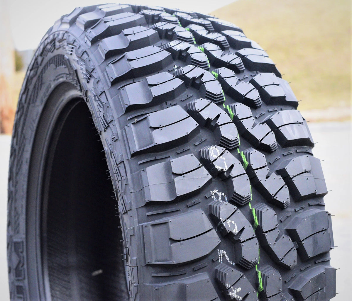 Set of 4 Mud Tires A504