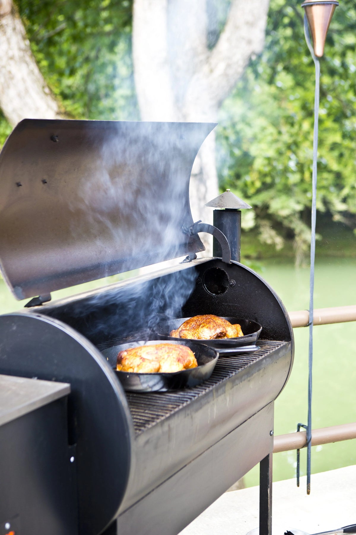 Cast Iron Seasoned 12 Skillet T303